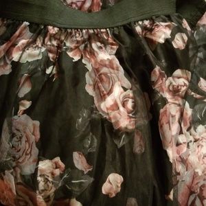 Nwot floral mesh skirt